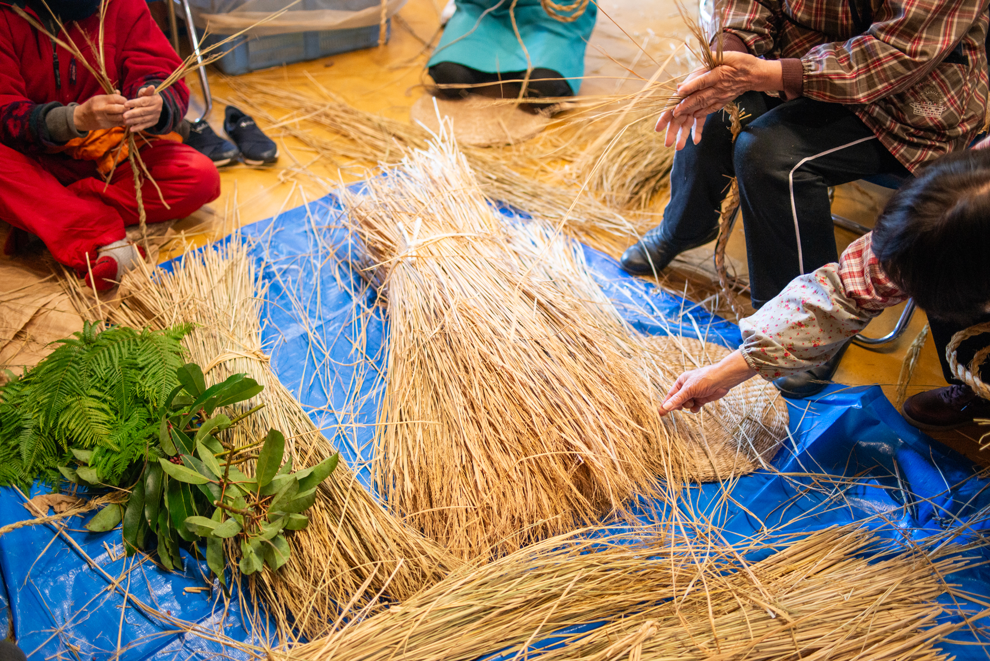 しめ縄を作りました。